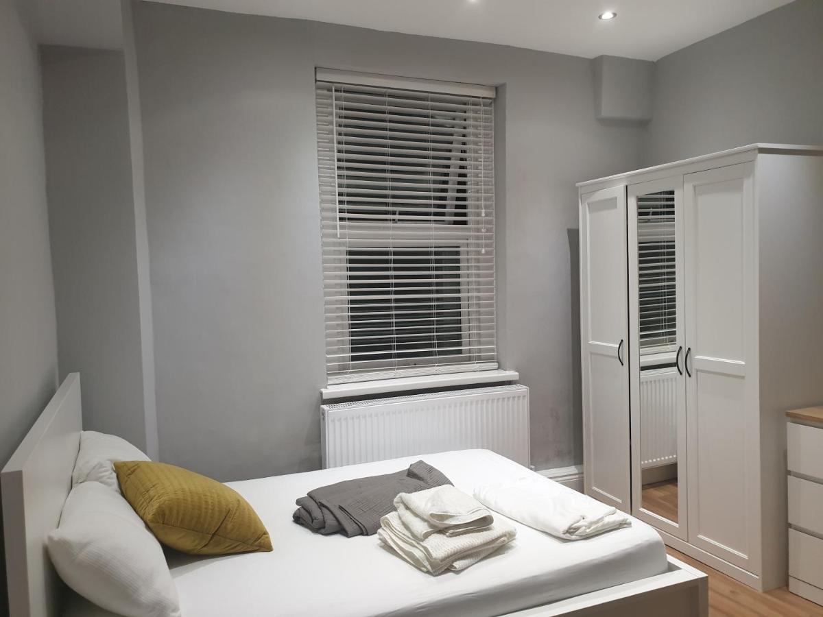 Lovely 1 Bedroom Flat High Barnet 3 Mins Away Exterior foto